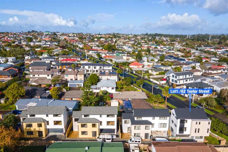 62 Taylor Street Blockhouse Bay_15