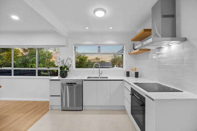 79 Meadway Sunnyhills_4