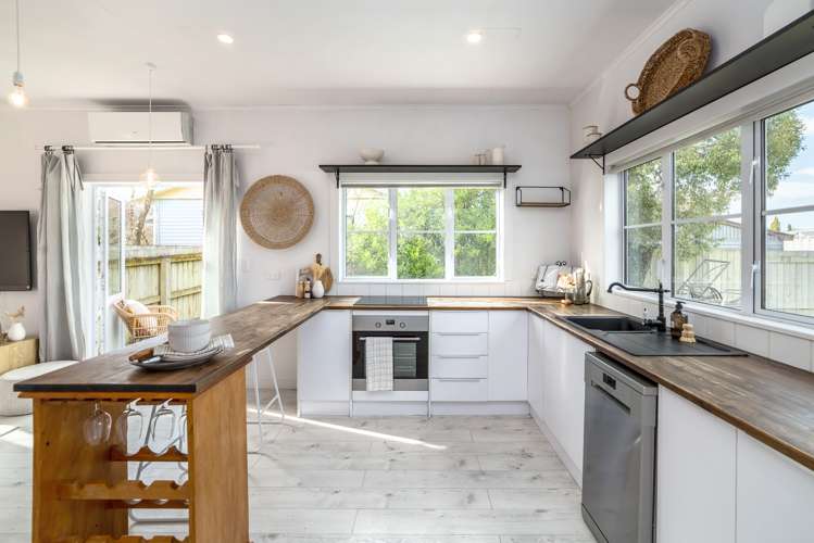 23 Lyon Street Featherston_14