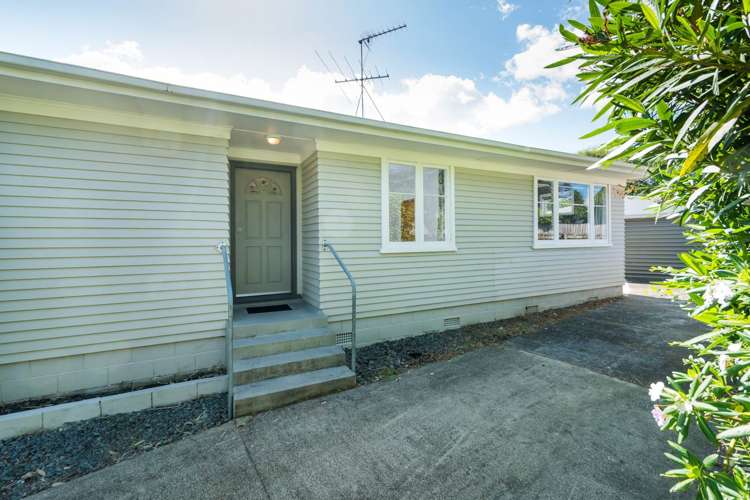 45 Fairclough Road Beach Haven_13