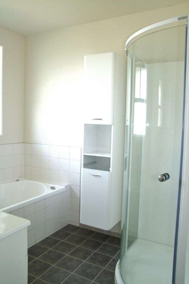 5 Constitution Avenue Milton_10