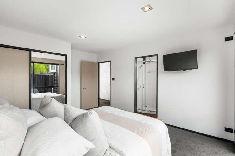 23 Ferdinand Terrace Yaldhurst_13