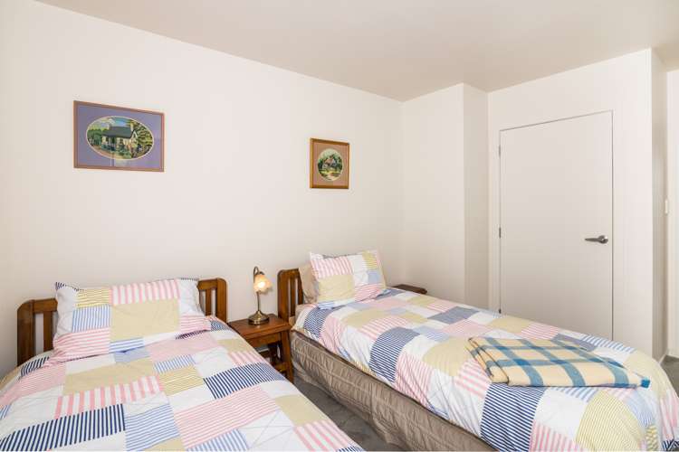 1/142 Mapara Road Acacia Bay_18