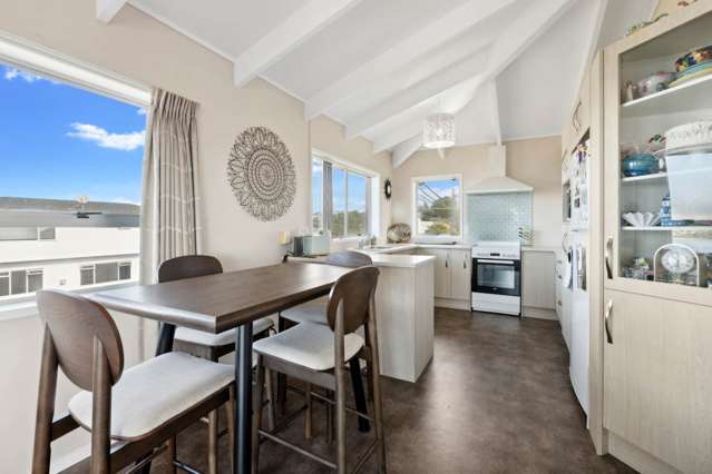 188 Vipond Road Stanmore Bay_4