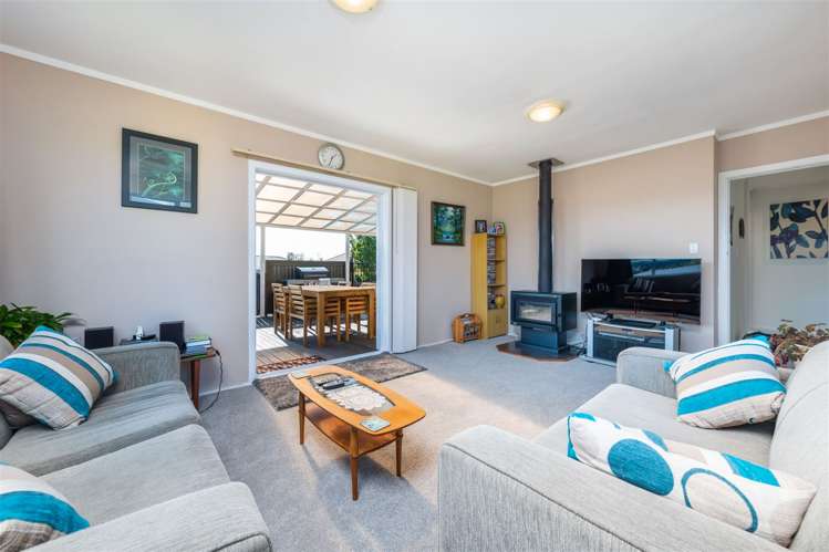 74 Sylvan Crescent Te Atatu South_14