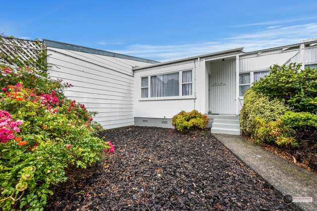 3/15a Wainui Road Waiwhetu_1