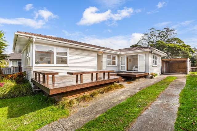 Timeless Bungalow | Smart Investment