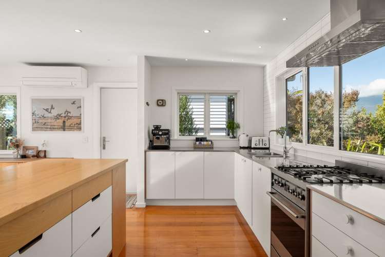 52 Stanley Crescent Beachville_6