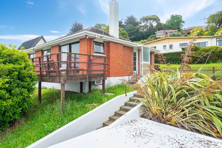 17 Waldron Crescent Green Island_13