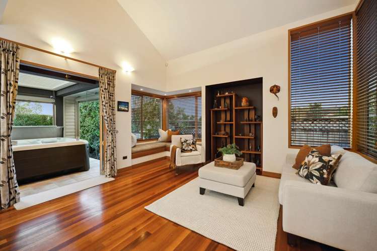 2/114 Aberdeen Road Campbells Bay_16