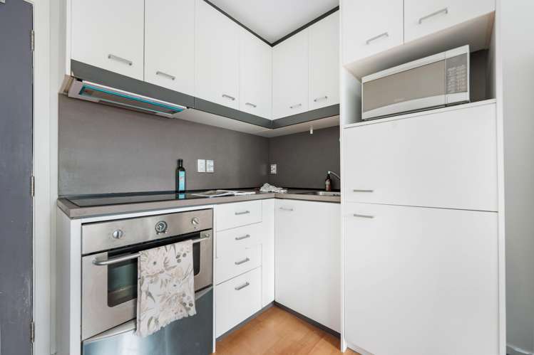 6c/32 Eden Crescent Auckland Central_9