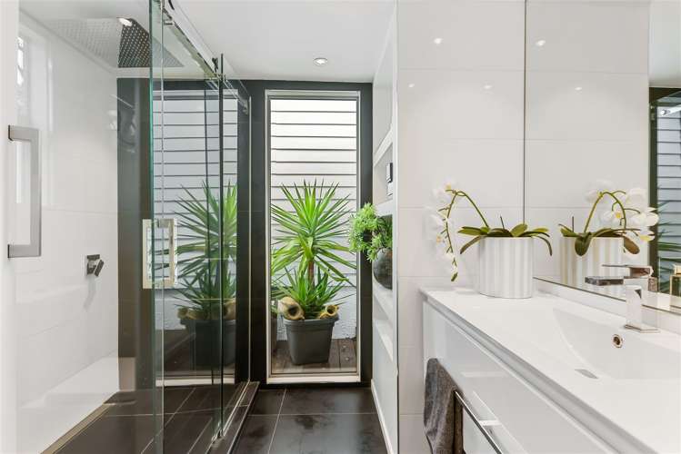 1 Luke Place Otara_11