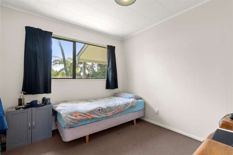 17 Bishoprick Crescent Te Puke_10