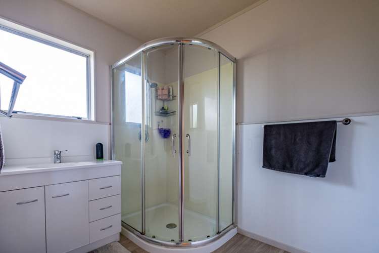 12 Harrys Lane Pukenui_6