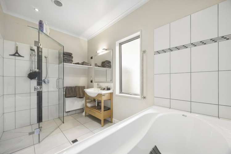 310 Tirohanga Road North Taieri_19