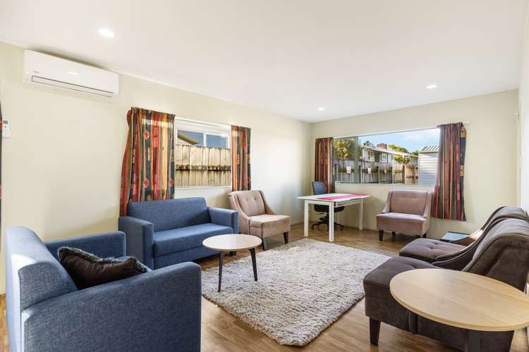 7 Woodford Avenue Henderson_6