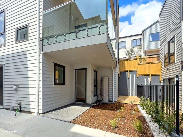 4/35 Ryburn Road Mt Wellington_1