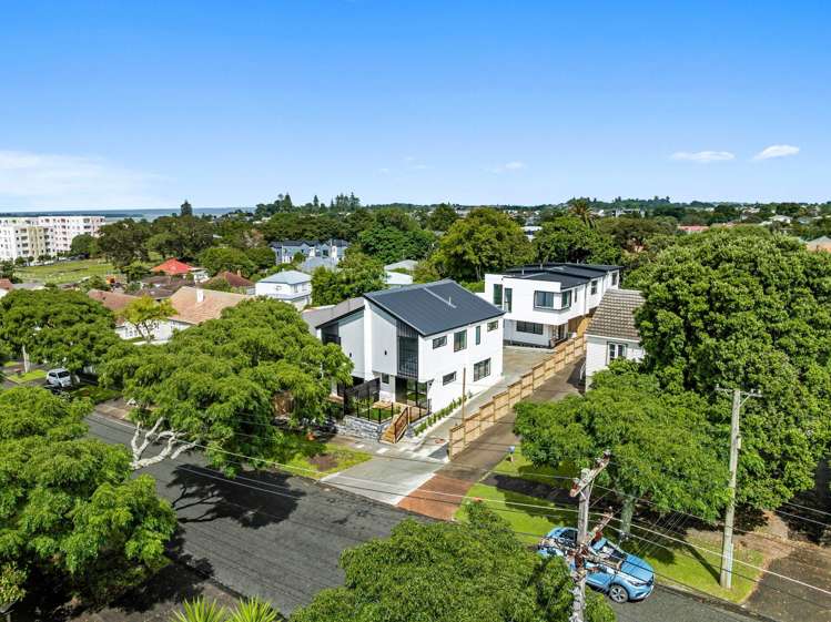 16B Moana Avenue One Tree Hill_9