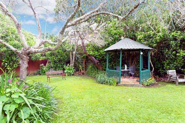 16 Cebalo Place Mount Wellington_19