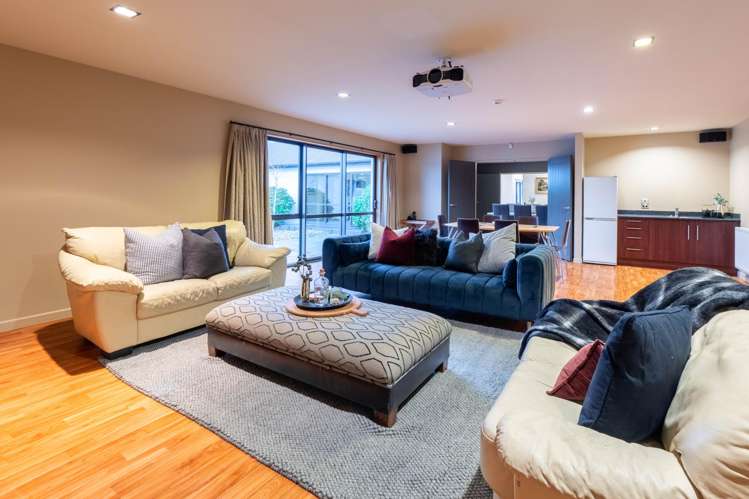 146 Oreti Road Otatara_15