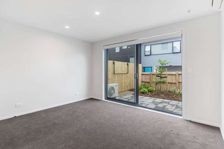 4/3234 Great North Road New Lynn_8