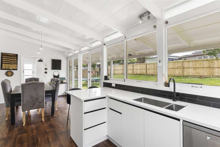 18 Penton Road Stanmore Bay_11