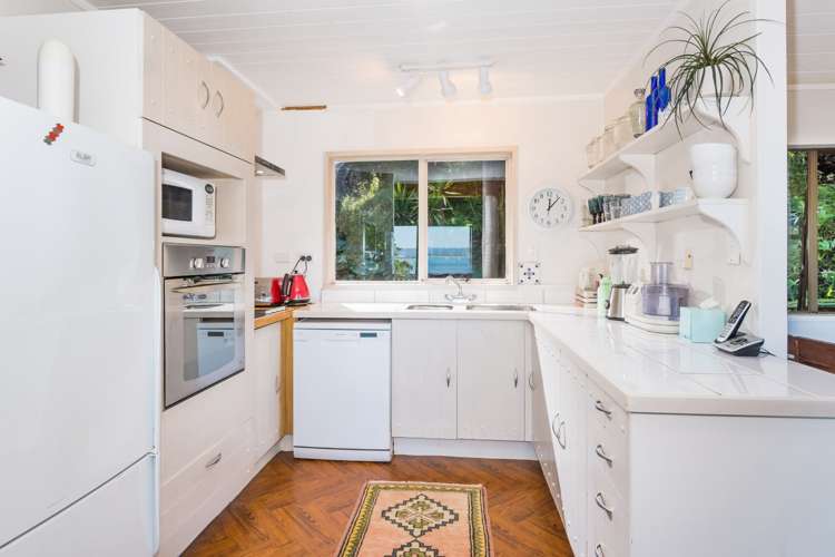 6 Valhalla Drive Beach Haven_8