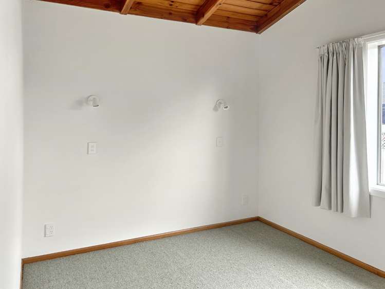 1/5 Aubrey Crescent 2774_6