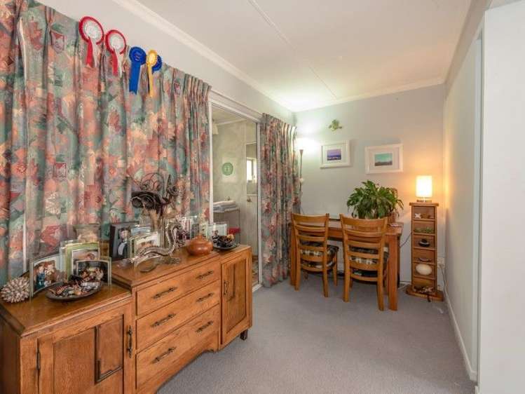 34 Clements Crescent Queenwood_15