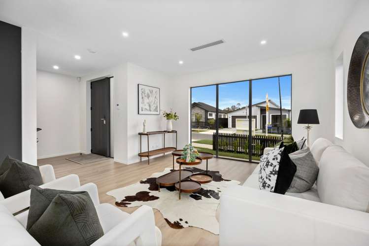 25 Tukutata Crescent Milldale_3