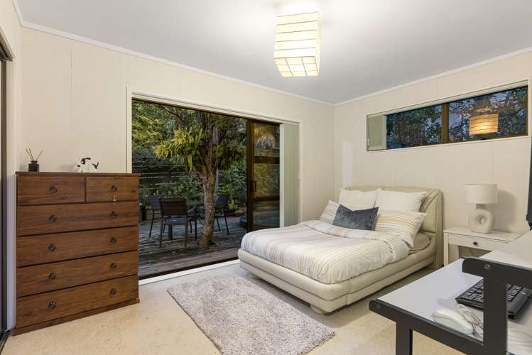 44a Uxbridge Road Mellons Bay_12