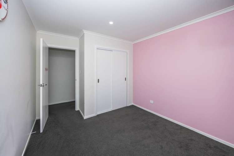 7 Heke Lane Glenview_15