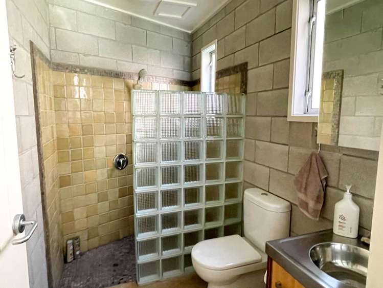 Lots 1 & 2 Karaka Bay Road Great Barrier Island_11