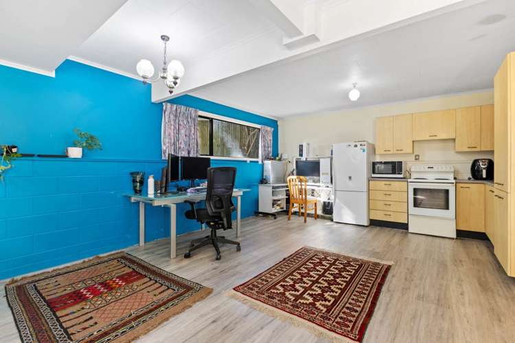 28 Sunningdale Street Wattle Downs_6