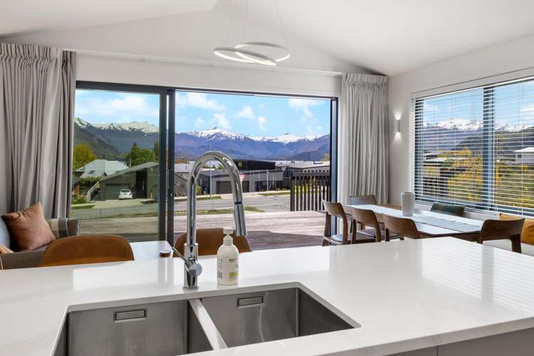 4 Dry Fly Avenue Wanaka_6