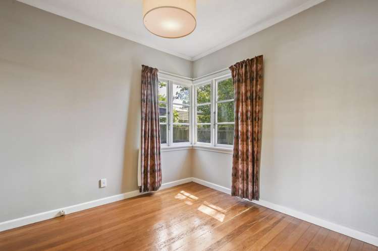 81 Barton Street Woolston_5