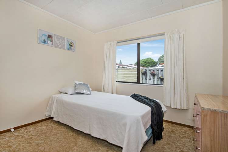 2/96 Hatea Drive Regent_7