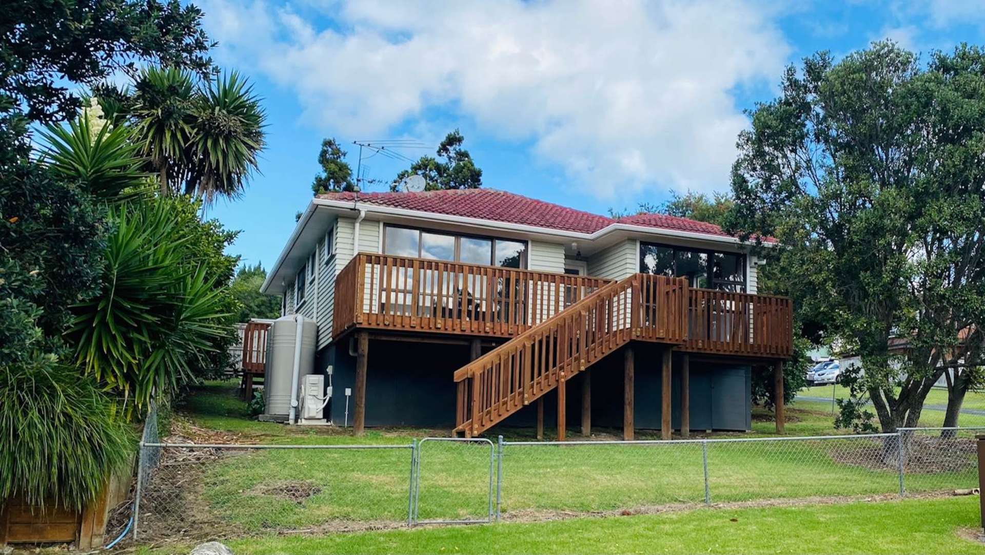 35 Taipari Road Te Atatu Peninsula_0