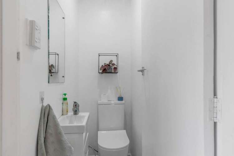 1/8 Begbie Place Sandringham_13