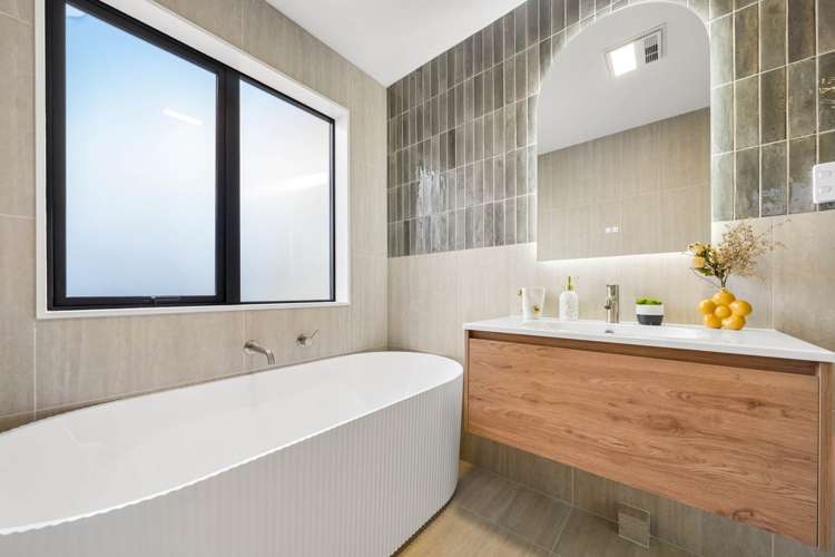 83 Wavecrest Lane Hobsonville_13