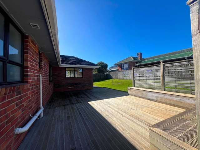  98 Terry Street Blockhouse Bay_1