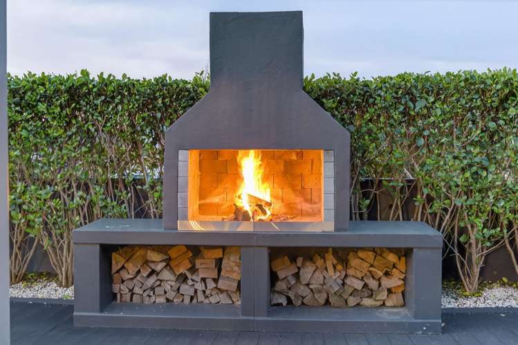 19 Blackmore Drive Lynmore_34