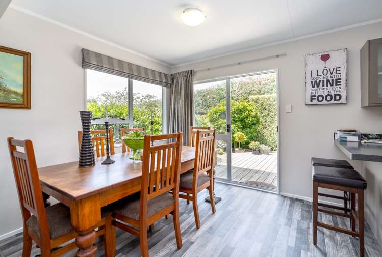 51 Short Road Pahiatua_7