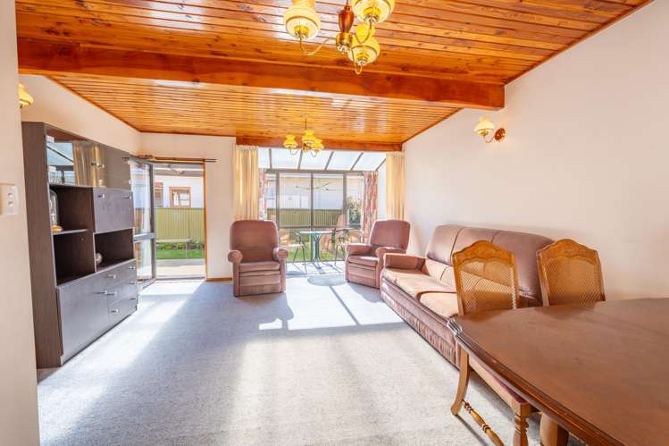 2/109A North Street Seaview_1