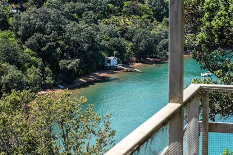 6 Pohutukawa Avenue Omiha_18