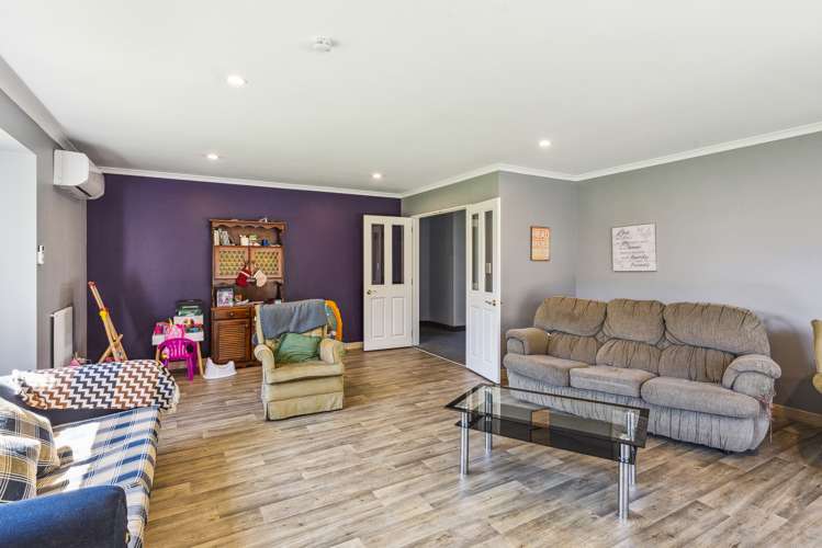 47 Lorna Irene Drive Raumati South_6