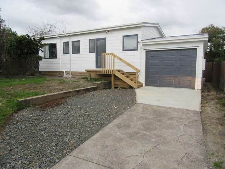 80 a Triangle Road_0
