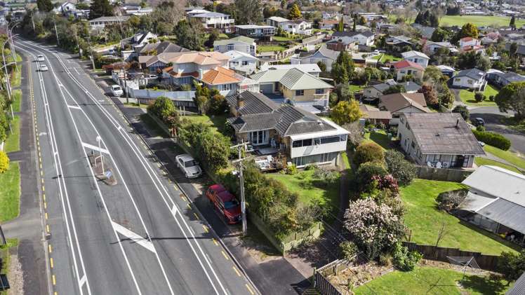 100 Tuhikaramea Road Dinsdale_21