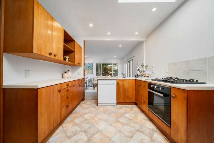 49a Seaton Road Murrays Bay_10