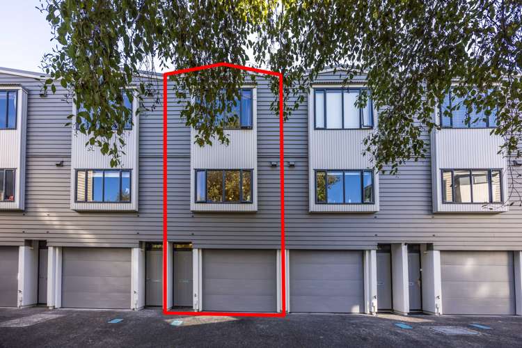 8 Dovedale Place_0